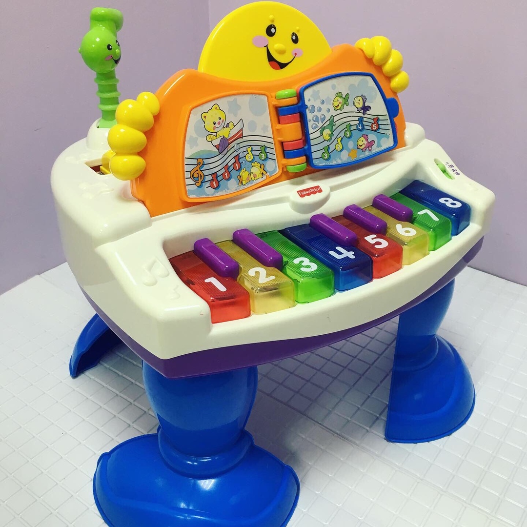 Музыкальное пианино Fisher Price